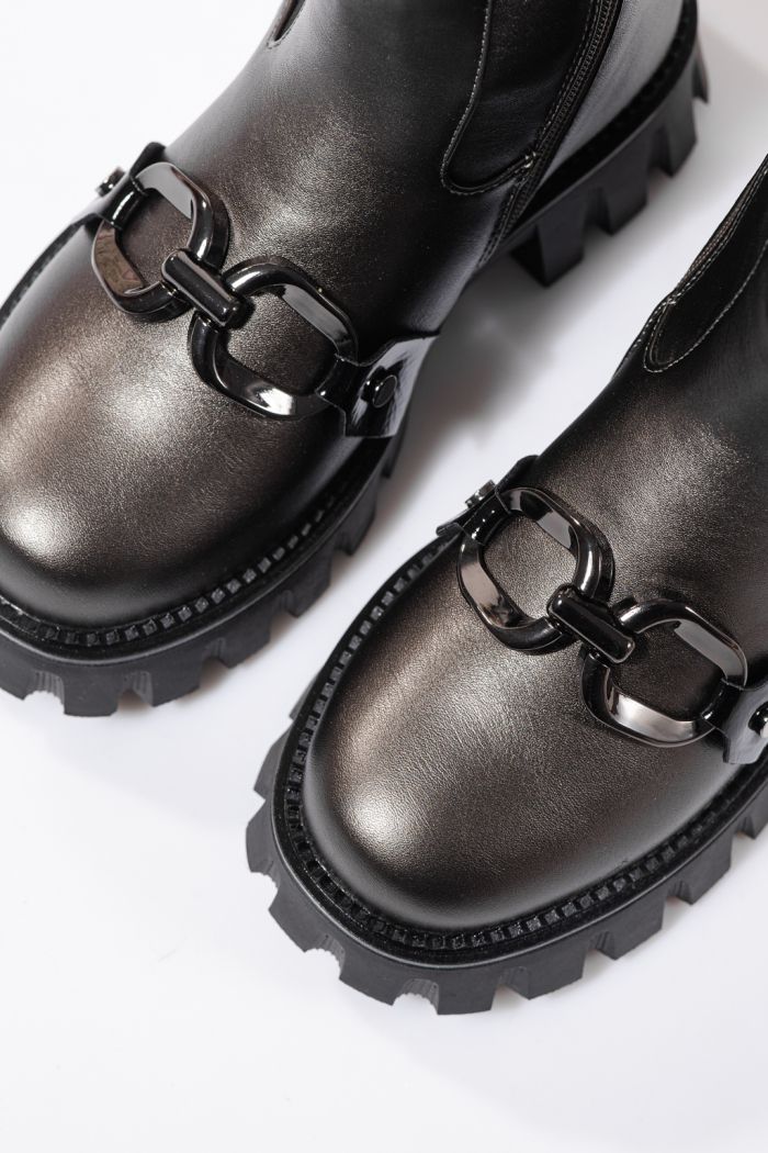 Боти за момичета подплатени с пух сиви от еко кожа Bela #23112