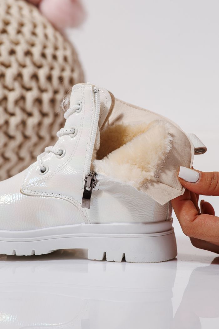 Боти за момичета подплатени с пух бели от еко кожа Melania #23144