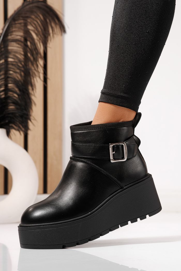 Дамски боти подплатени с пух черни от еко кожа June #23084