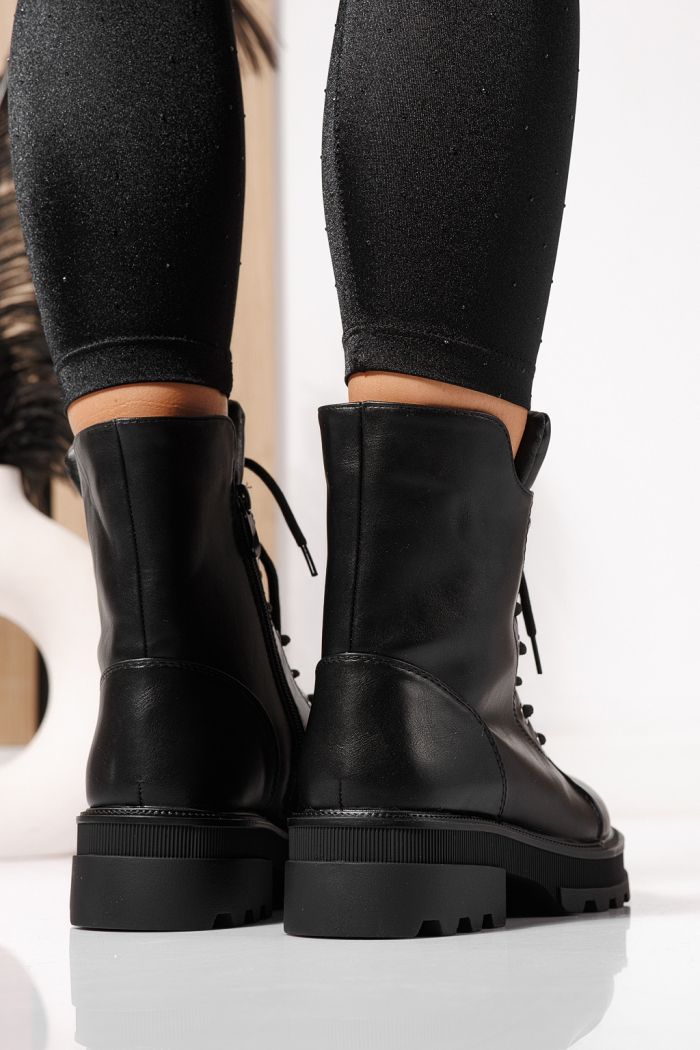 Дамски боти подплатени с пух черни от еко кожа Kiara #23089