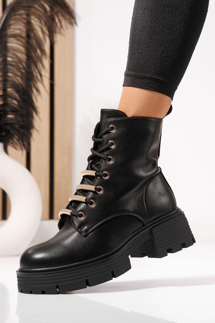 Дамски боти подплатени с пух черни от еко кожа Julia #23086