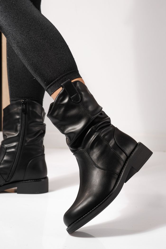 Дамски боти подплатени с пух черни от обърната еко кожа Lorelai #23092