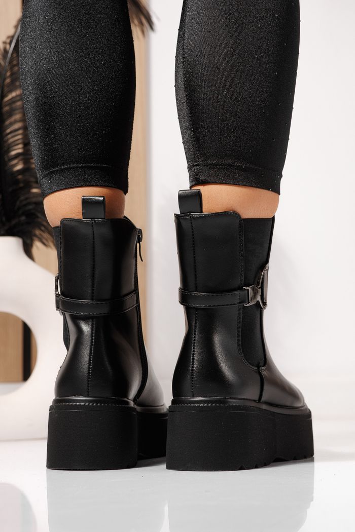 Дамски боти подплатени с пух черни от еко кожа Dalia #23074