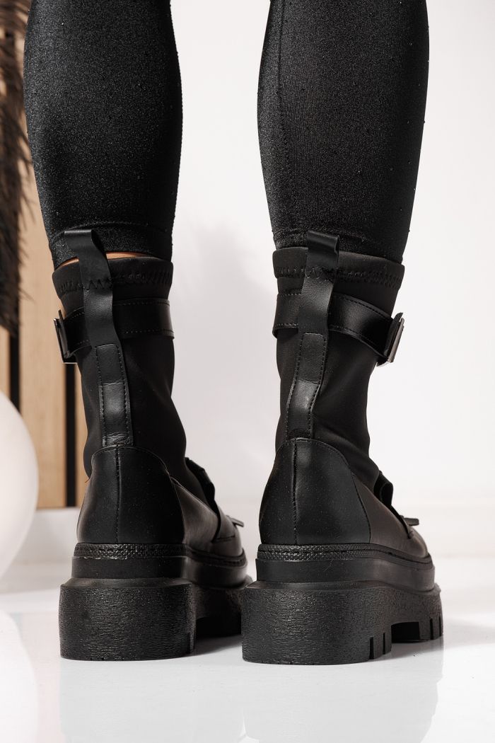 Дамски боти подплатени черни от еко кожа Floris #23169