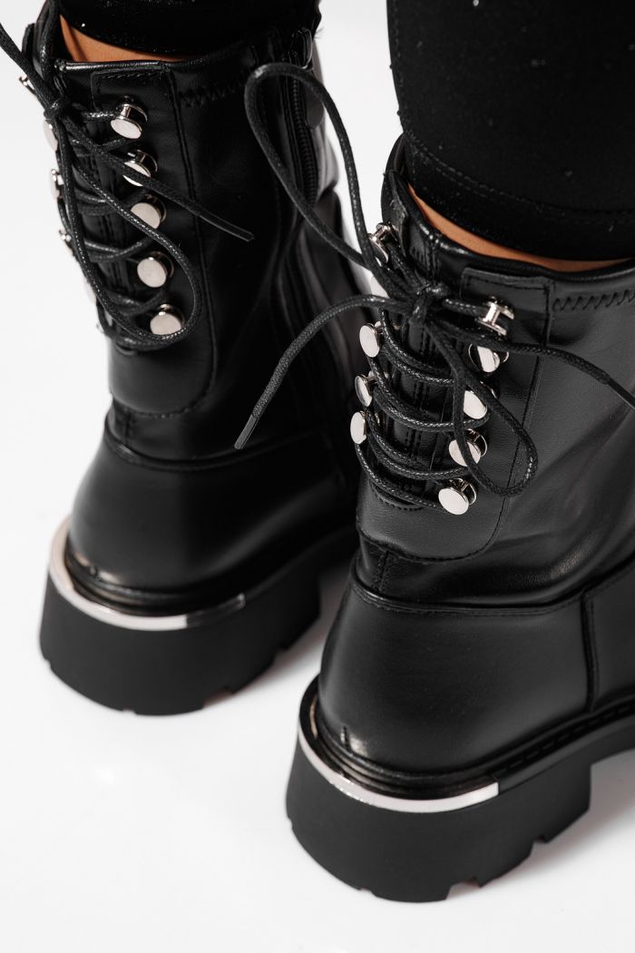 Дамски боти подплатени черни от еко кожа Evelyn #23076