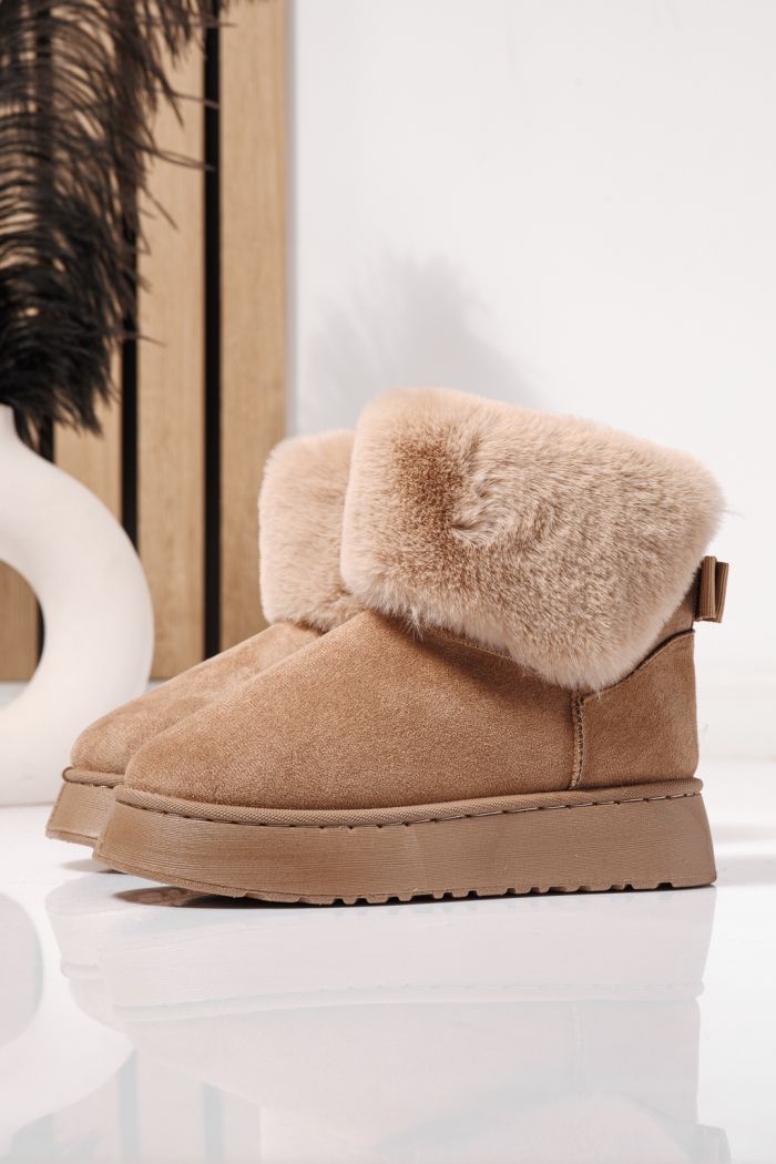 Дамски къси чизми подплатени с пух тип UGG каки от обърната еко кожа Beatrice #23069