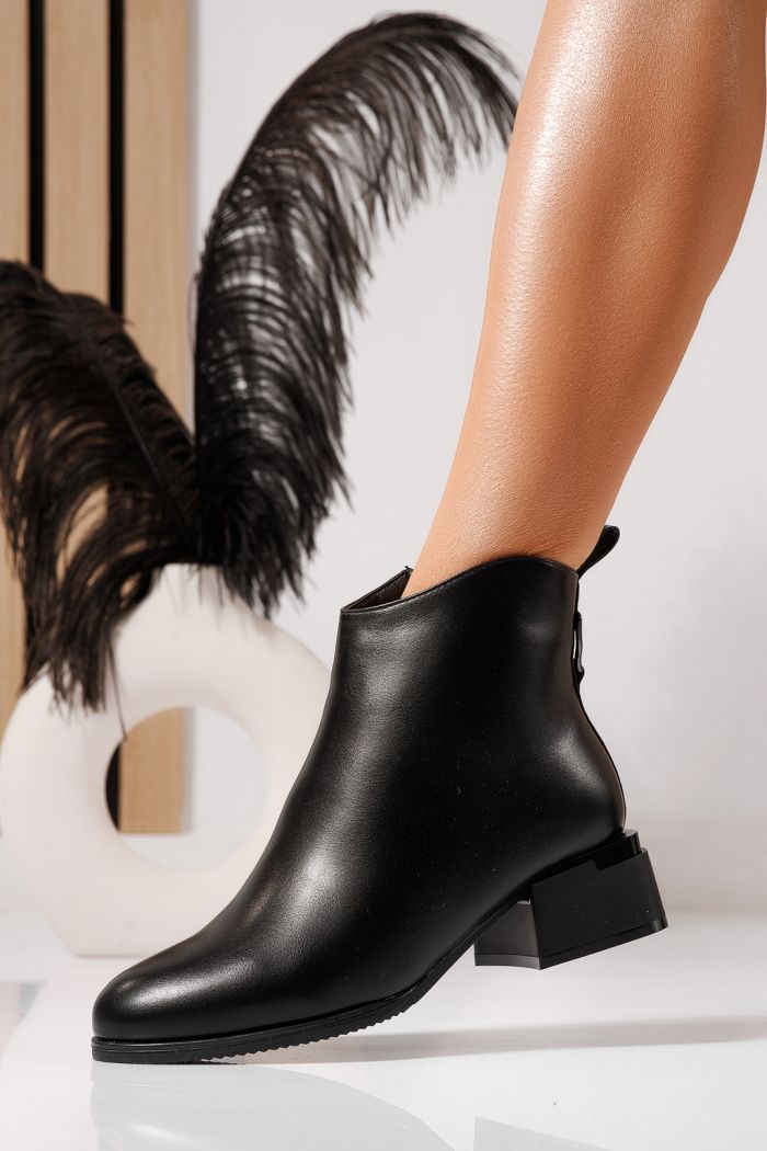 Дамски боти подплатени с пух черни от еко кожа Aurora #23058