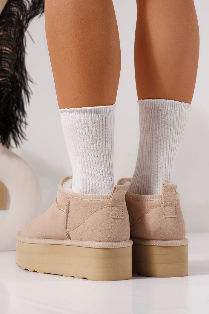 Дамски къси чизми подплатени с пух тип UGG бежови от естествена кожа Zina #23159