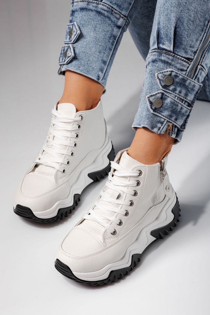 Дамски бели маратонки от екокожа Layla #24155