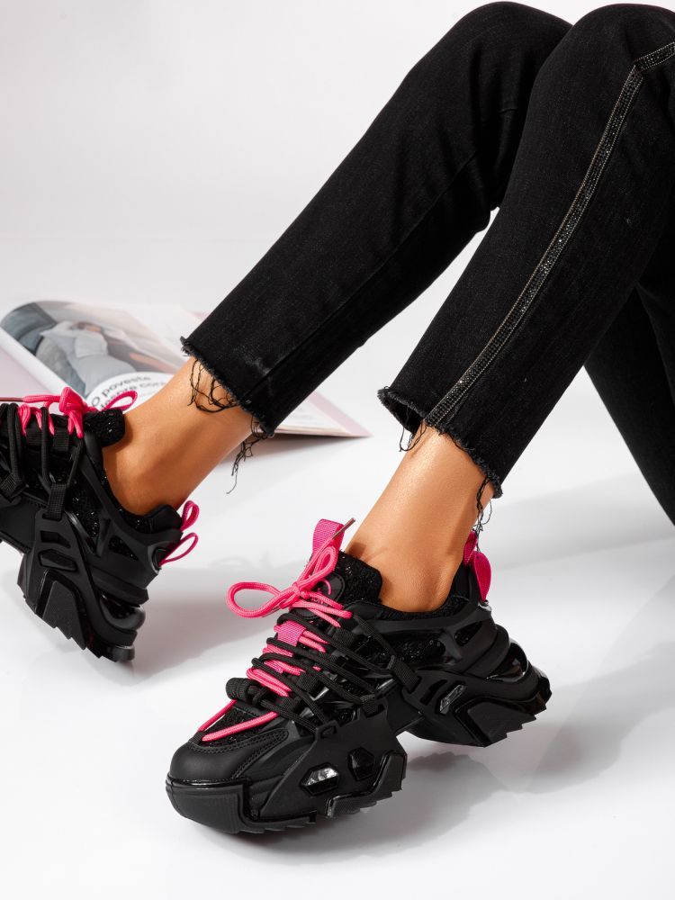 Дамски черни текстилни маратонки Eva #24083