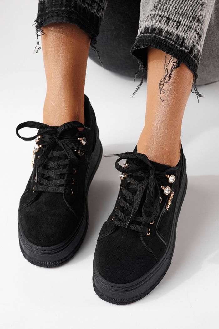 Дамски маратонки черни от обърната еко кожа Crina #24069