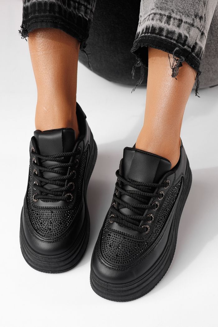 Дамски маратонки черни от еко кожа Clara #24056