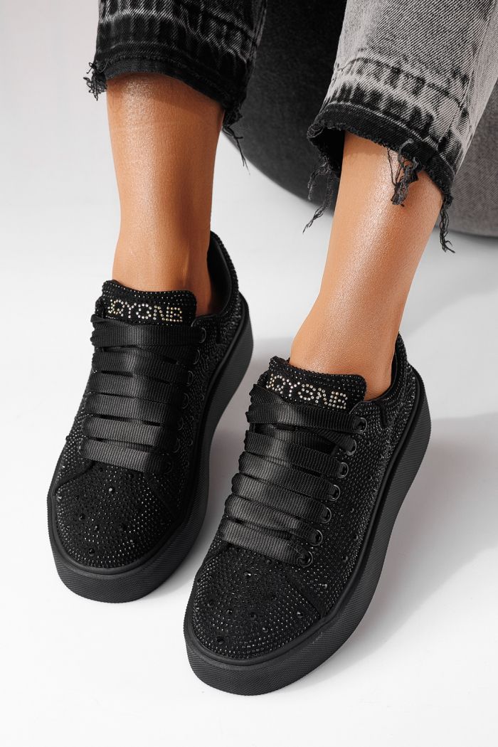 Дамски маратонки черни от текстилен материал Ellania #24089