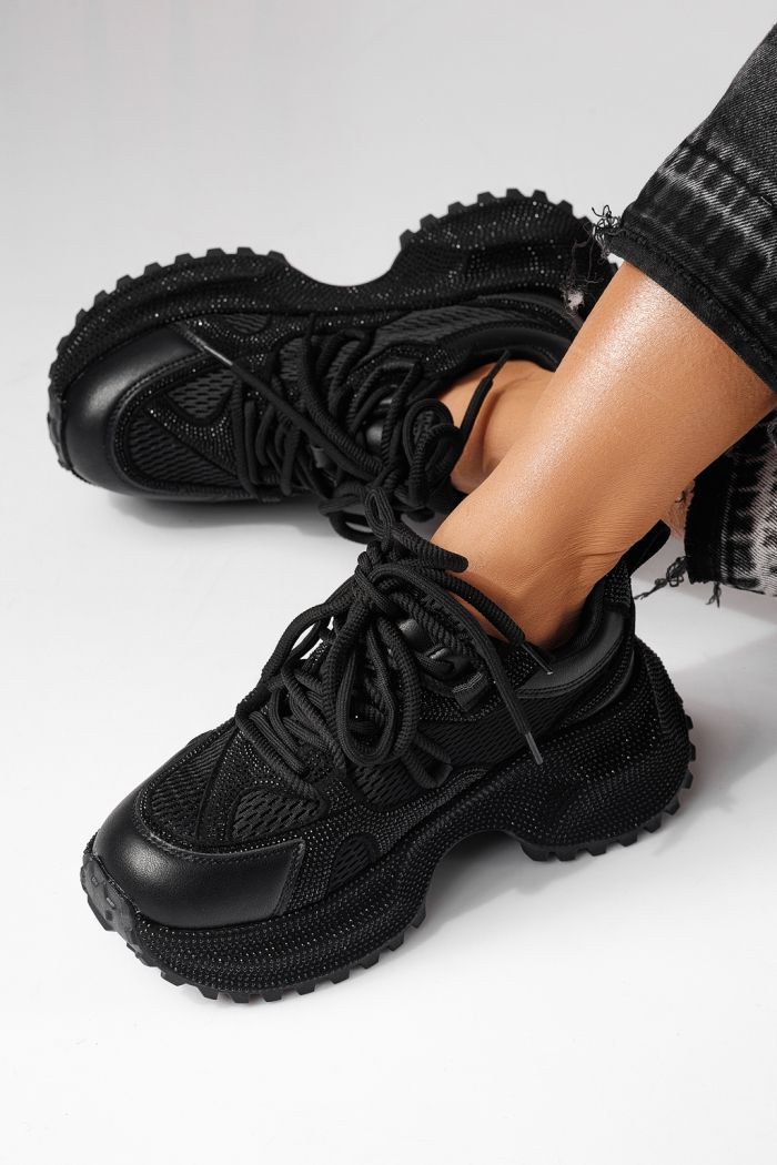 Дамски маратонки черни от текстилен материал Cezara #24054