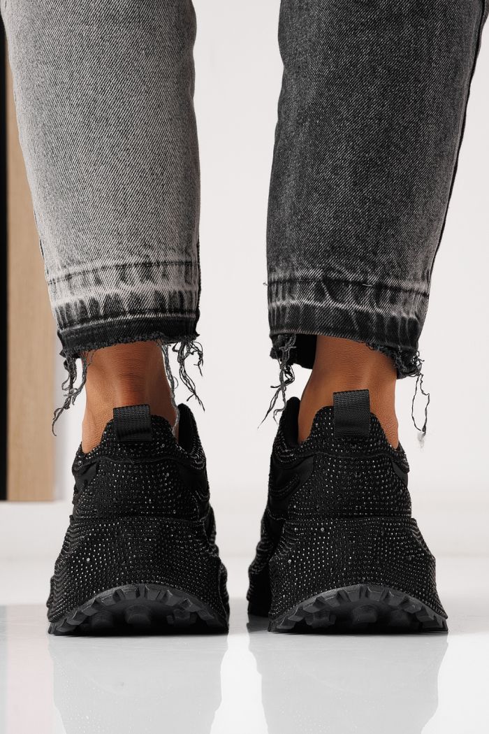 Дамски маратонки черни от обърната еко кожа Ioana #24110