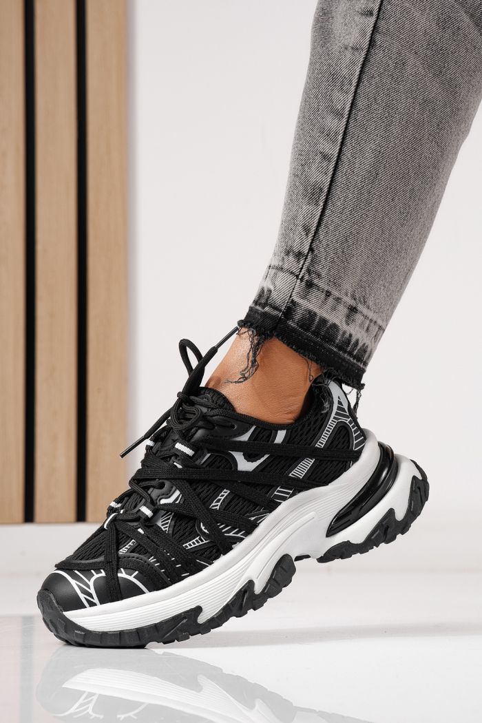 Дамски маратонки черни от текстилен материал Jullya #24130