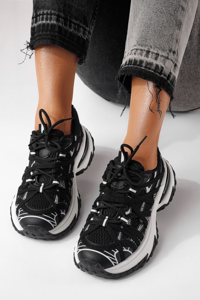 Дамски маратонки черни от текстилен материал Jullya #24130