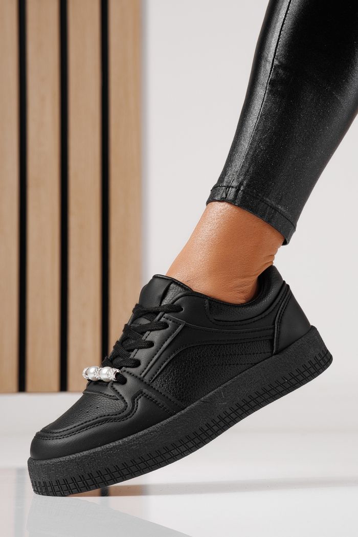 Дамски маратонки черни от еко кожа Oana #24171