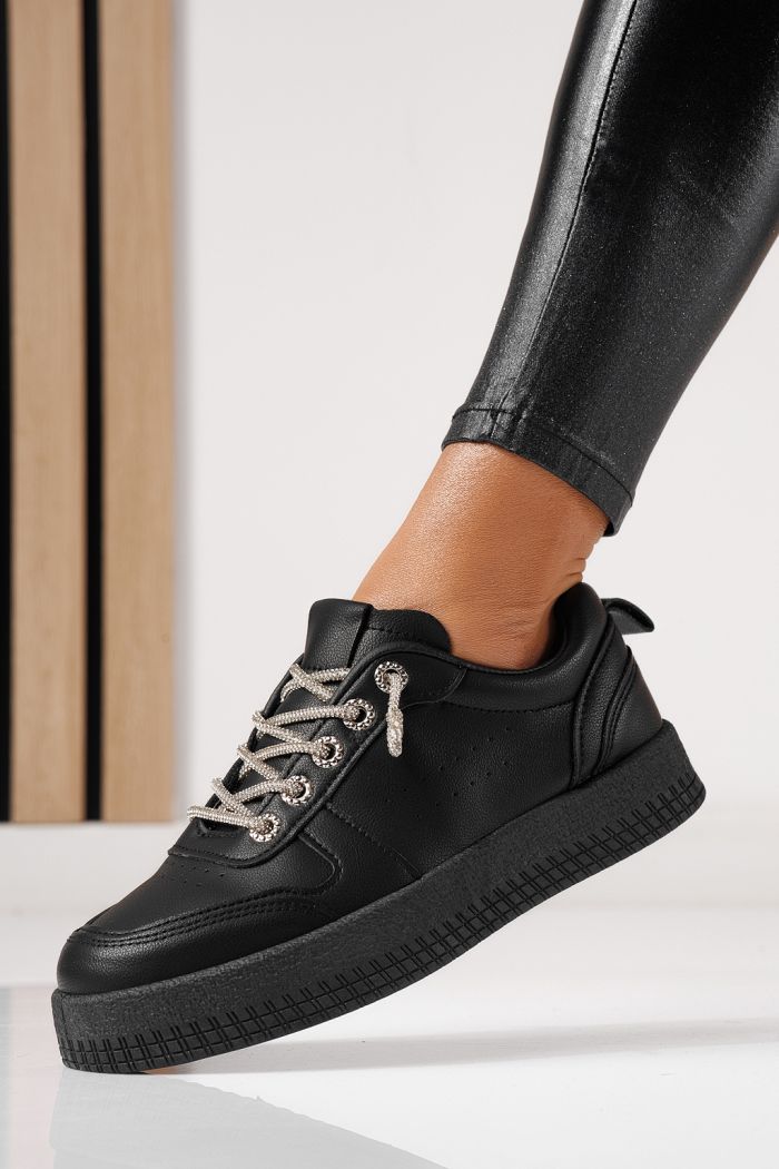 Дамски маратонки черни от еко кожа Nicole #24165