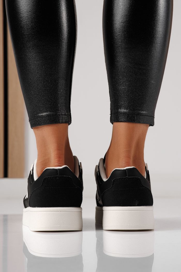 Дамски маратонки черни от еко кожа Iris #24192