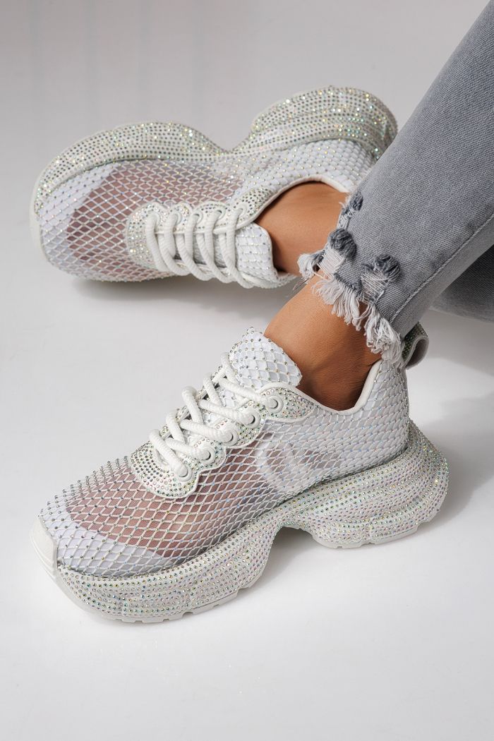 Дамски маратонки бели от текстилен материал Cataleya #24065