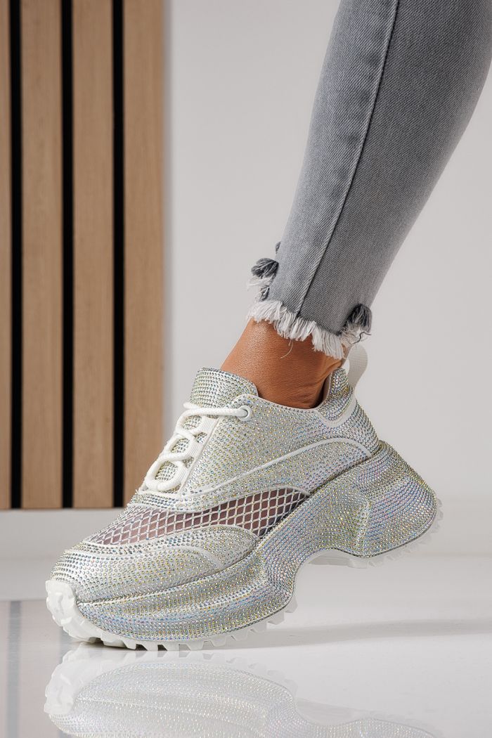 Дамски маратонки бели от обърната еко кожа Gabriela #24104