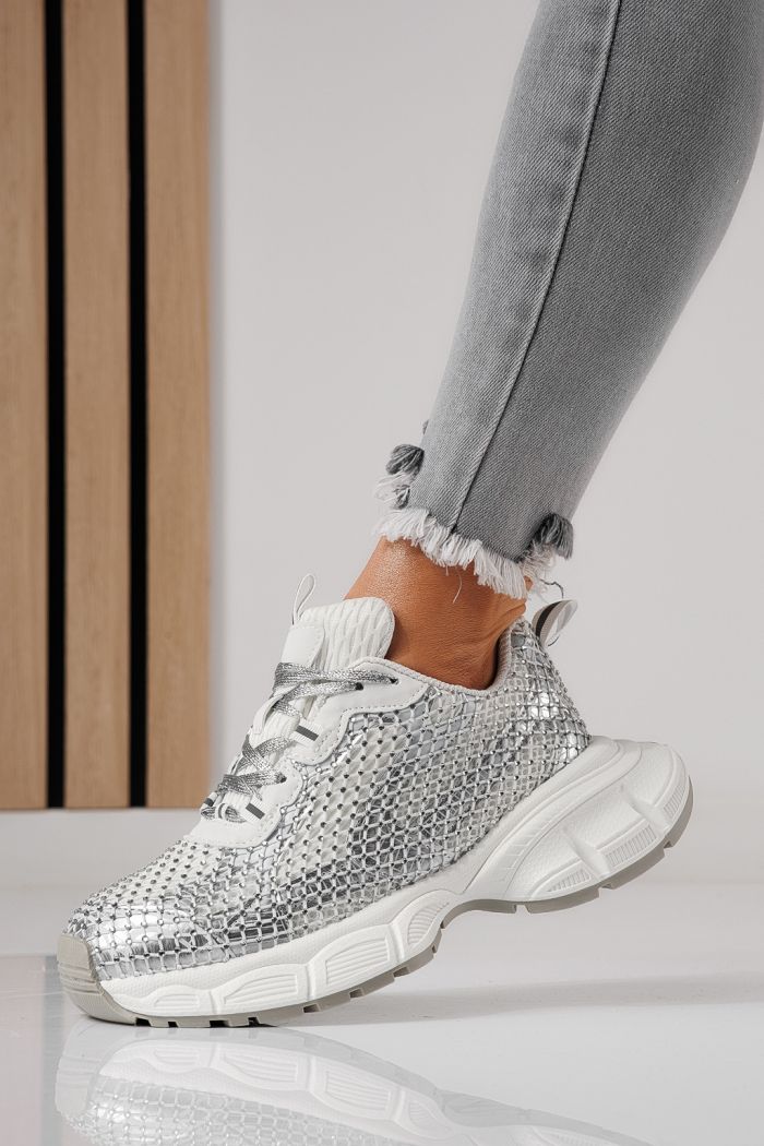 Дамски маратонки бели от текстилен материал Lilien #24148