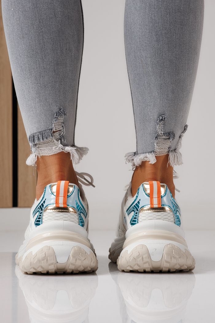 Дамски маратонки бели от текстилен материал Jullya #24128