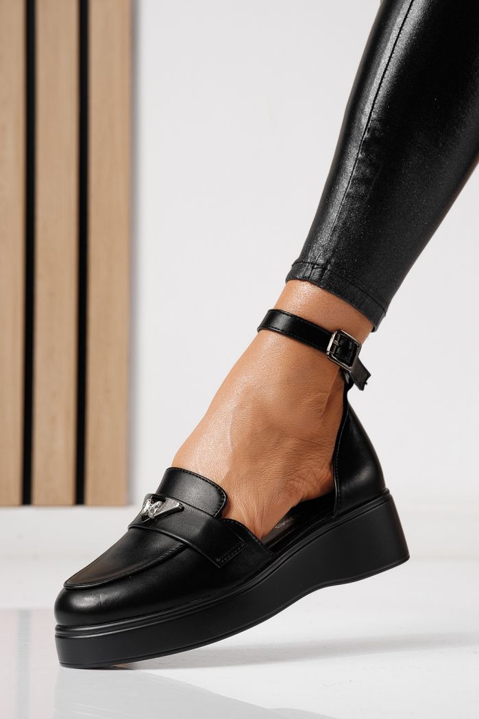 Всекидневни дамски обувки черни от еко кожа Evelina #24095