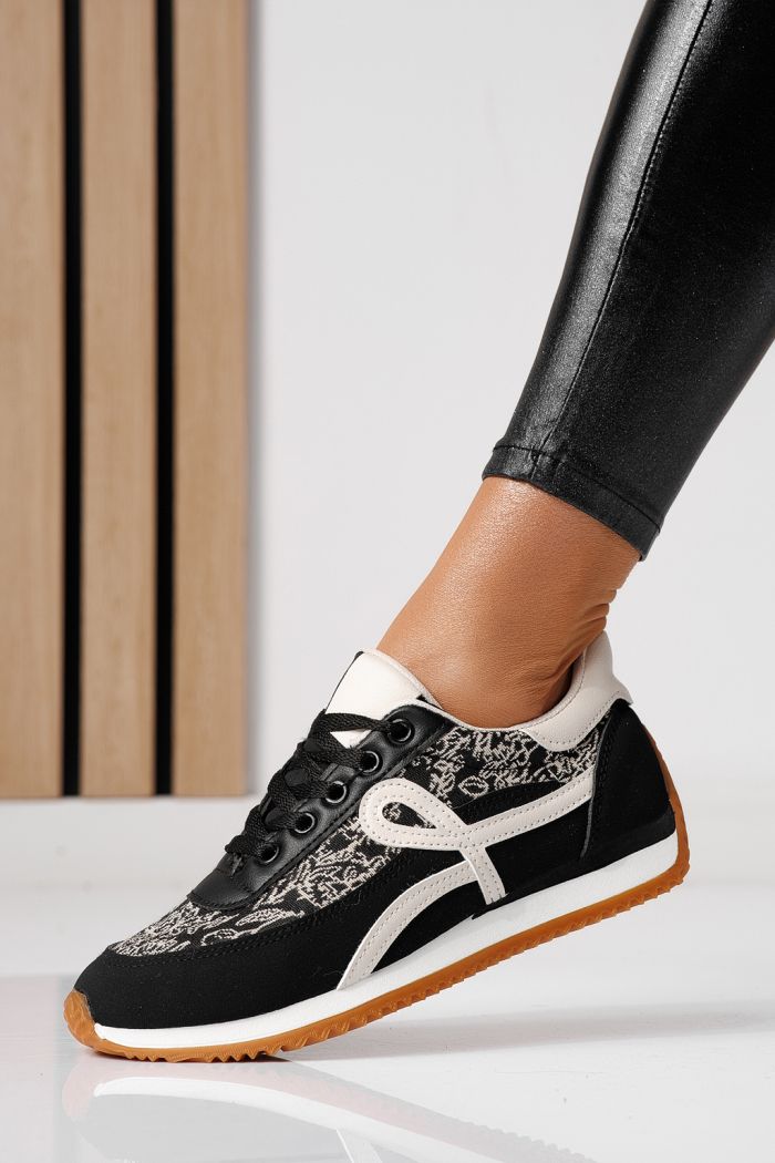 Дамски маратонки черни от еко кожа Jesica #24125