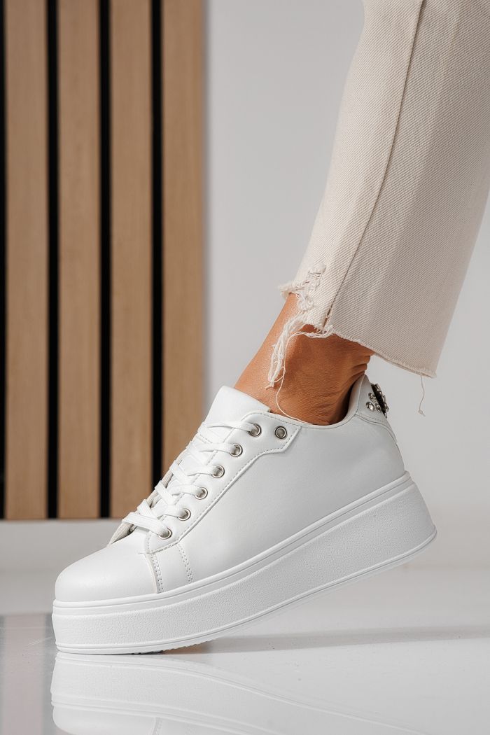 Дамски маратонки бели от еко кожа Azaleea #24003