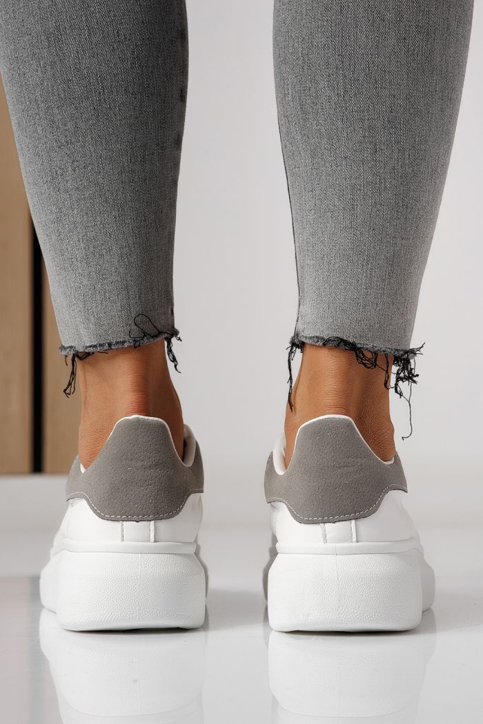 Дамски маратонки бели от еко кожа Raya #24181