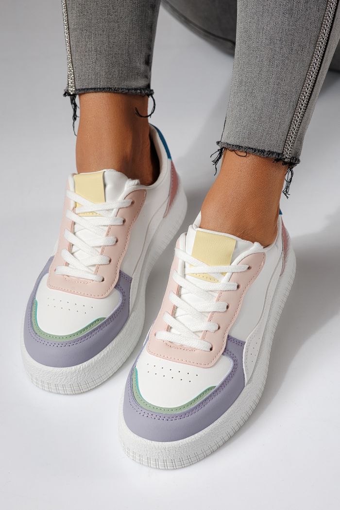 Дамски маратонки бели от еко кожа Nadia #24161