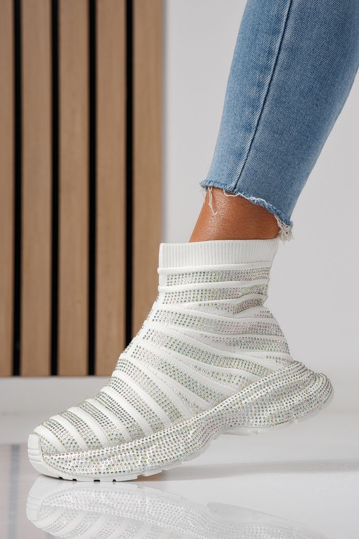 Дамски маратонки бели от текстилен материал Desia #24077