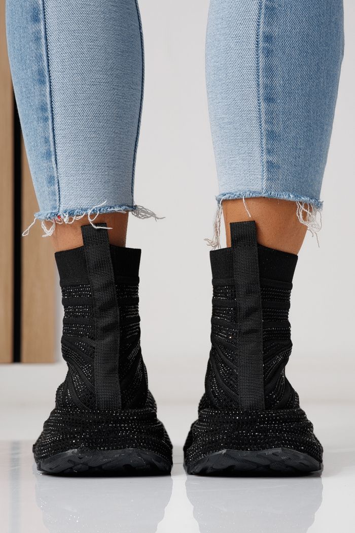 Дамски маратонки черни от текстилен материал Desia #24078