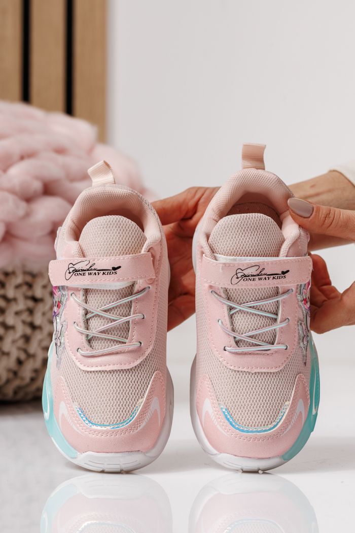 Детски маратонки розови от текстилен материал Flori #24036