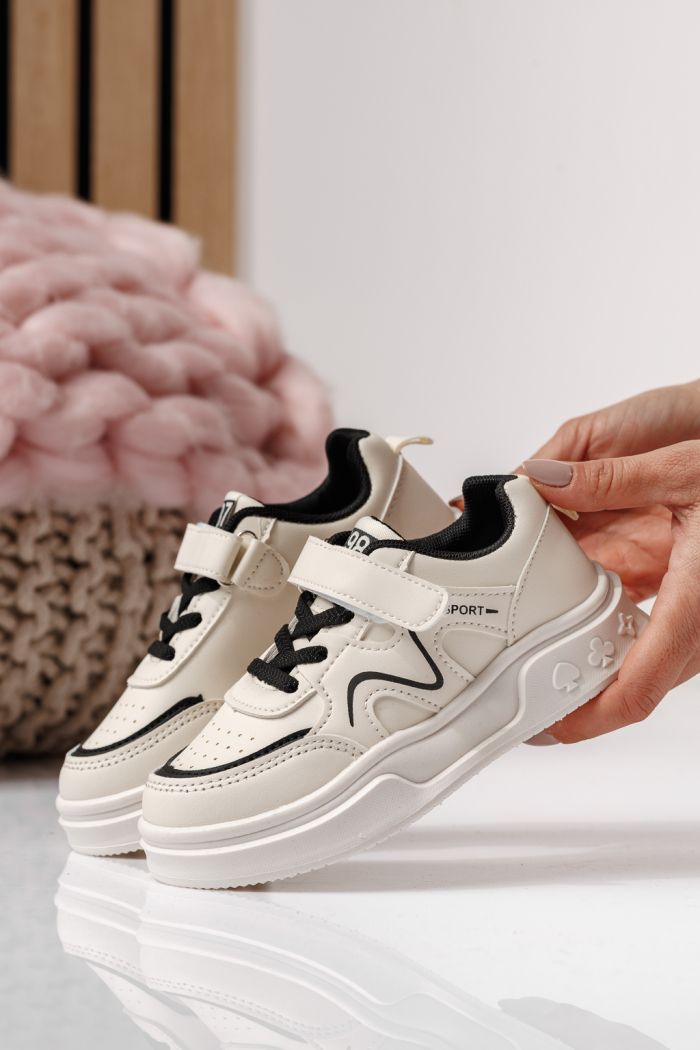 Детски маратонки черни от еко кожа Alina #24038