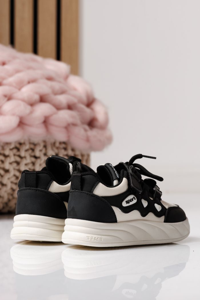 Детски маратонки черни от еко кожа Aylin #24010