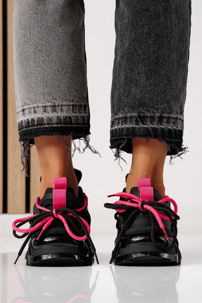 Дамски черни текстилни маратонки Eva #24083