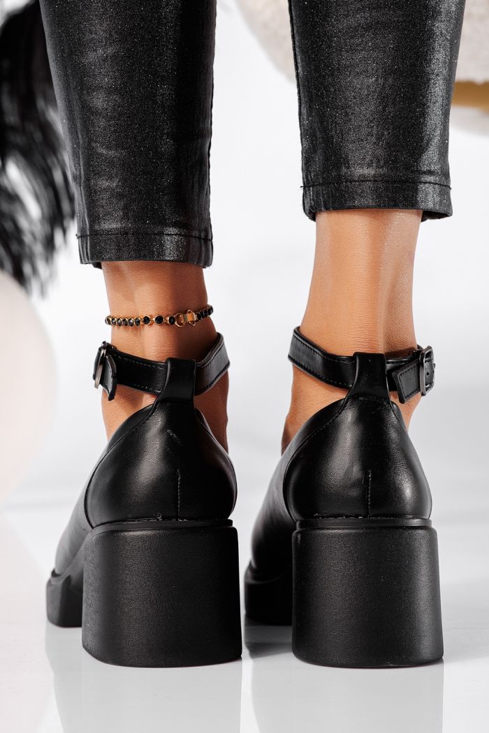 Всекидневни дамски обувки черни от еко кожа Troya #24228