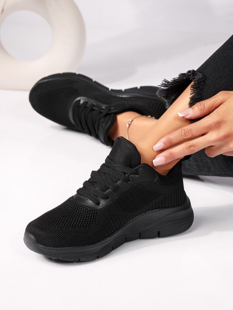 Дамски маратонки черни от текстилен материал Mia #24288