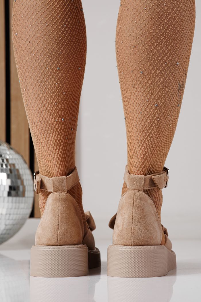 Дамски бежови ежедневни обувки от еко кожа и велур Adina #24215