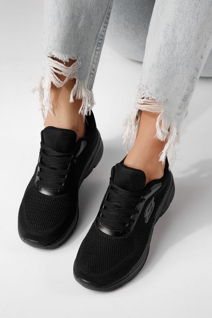 Дамски маратонки черни от текстилен материал Mia #24288