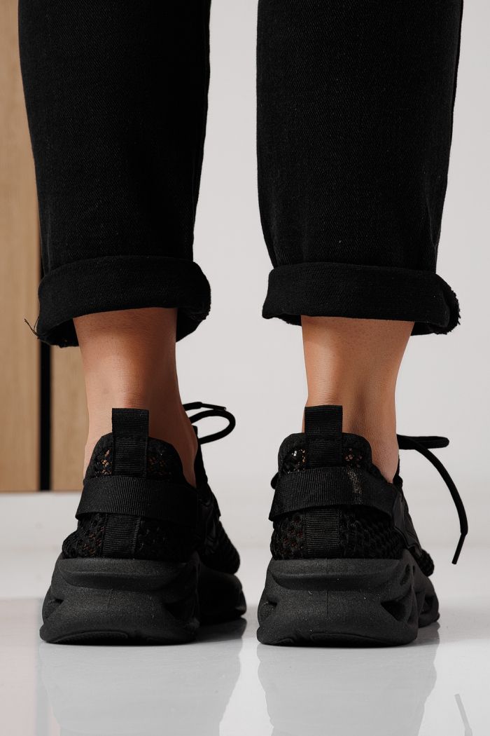 Дамски маратонки черни от текстилен материал Florentina #24310