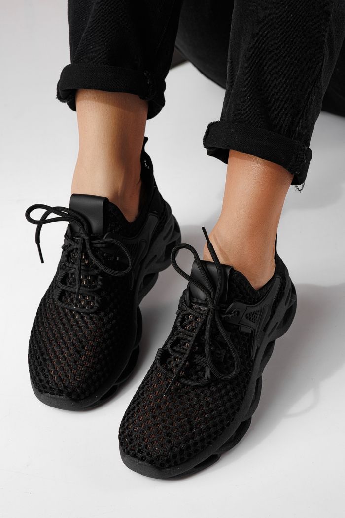 Дамски маратонки черни от текстилен материал Florentina #24310
