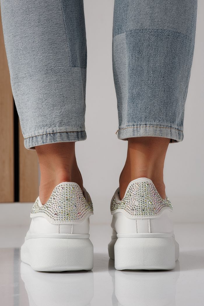 Дамски маратонки бели от еко кожа Raya #24234