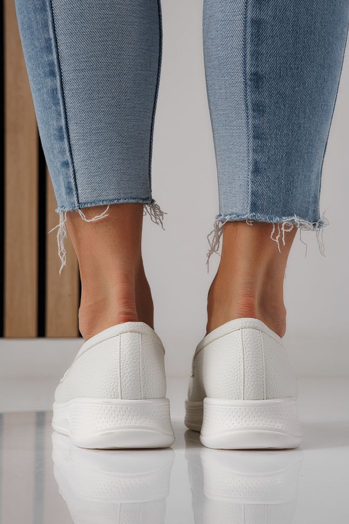 Всекидневни дамски обувки бели от еко кожа Nancy #24269