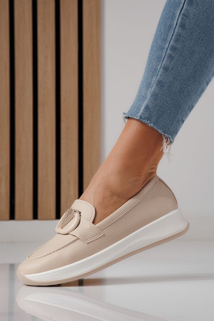 Всекидневни дамски обувки бежови от еко кожа Nancy #24270