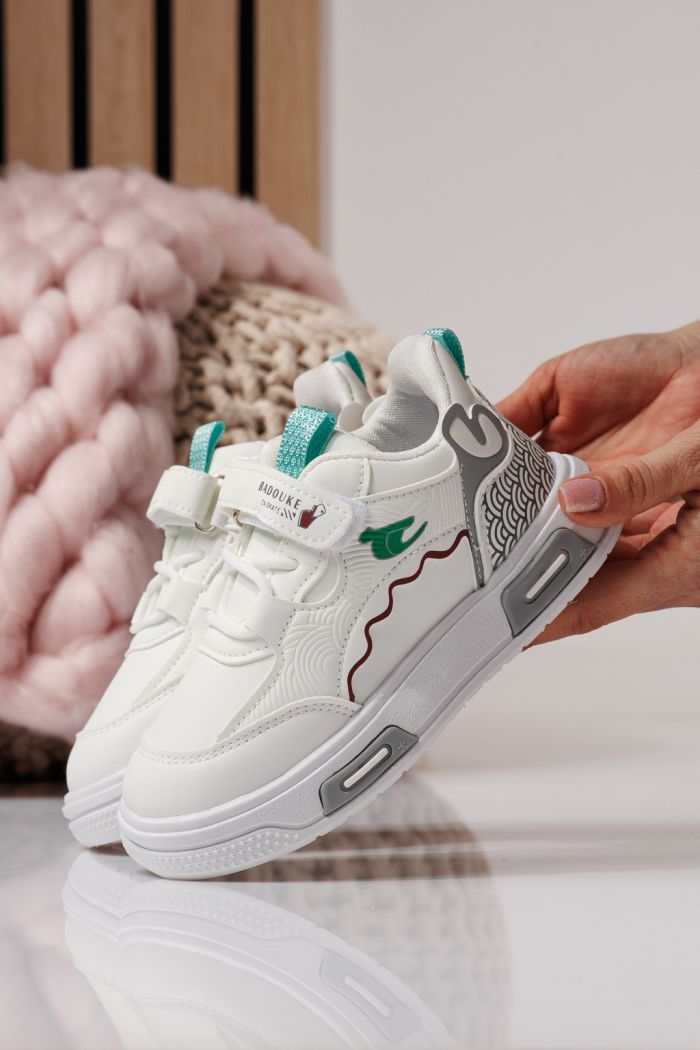 Детски маратонки бели от еко кожа Iris #24344