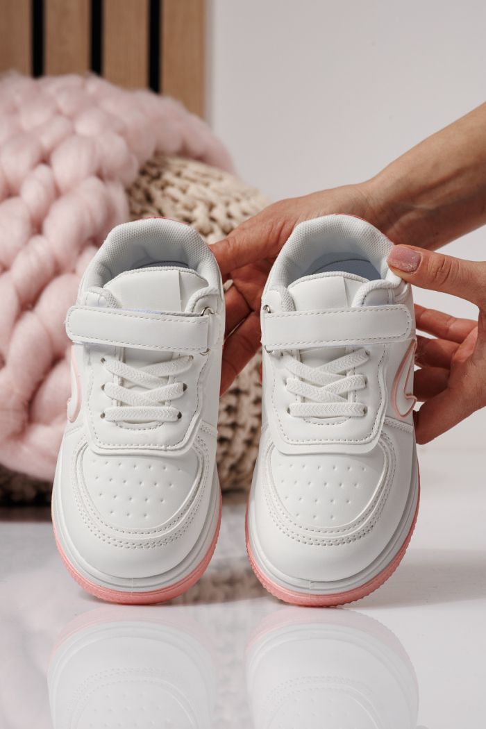 Детски маратонки бели от еко кожа Ema  #24330